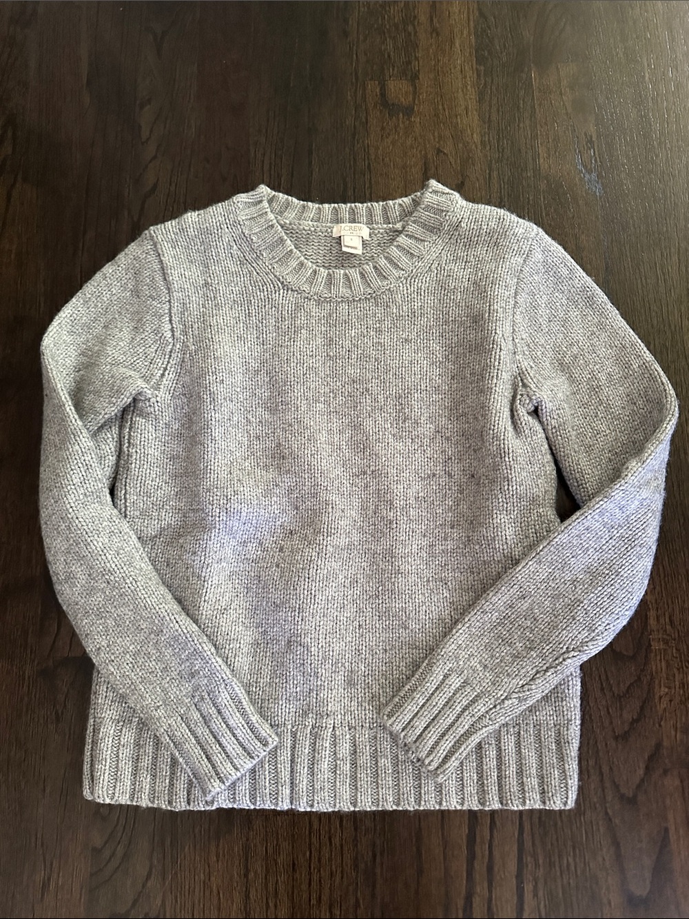Cozy Crewneck Women's Sweater - Light Gray